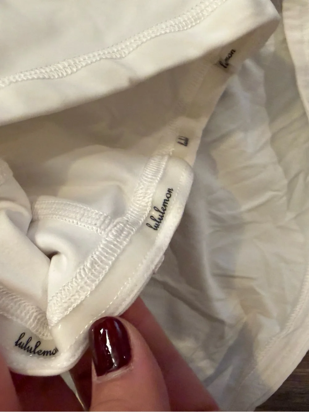 lululemon athletica lightweight four